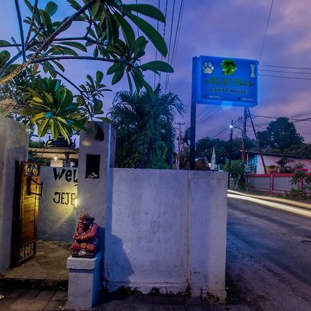 Jeje Fortis Guest House Lembongan Buitenkant foto