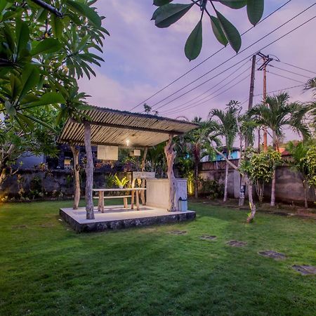 Jeje Fortis Guest House Lembongan Buitenkant foto